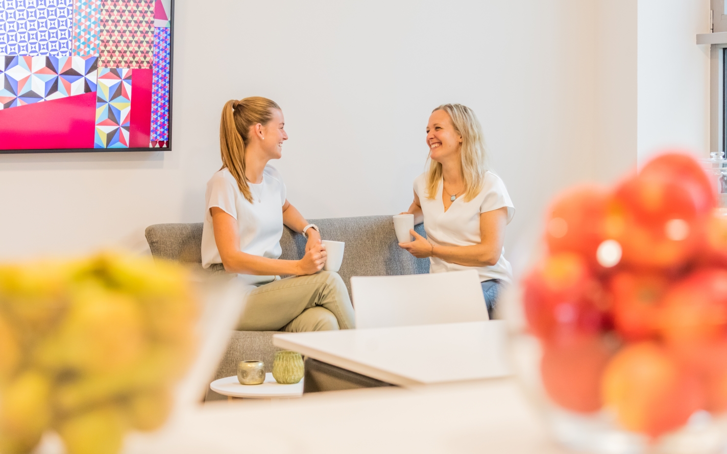 Küche und Lounge